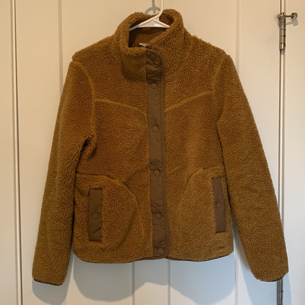 L.L. Bean Women's Mustard/Tan Sherpa Jacket - Picture 2 of 9